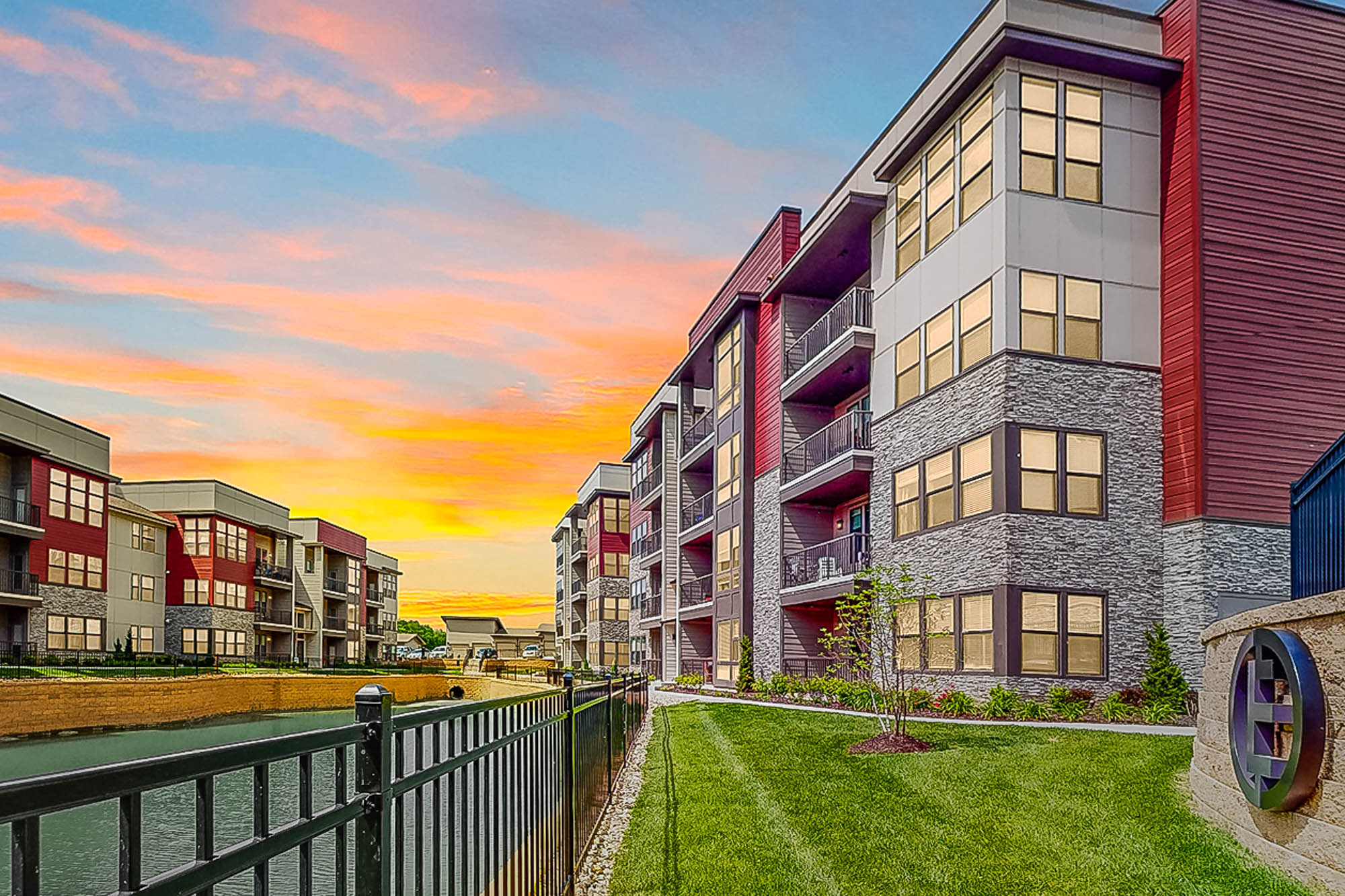 Residences at Echelon Apartments Luke Draily Construction